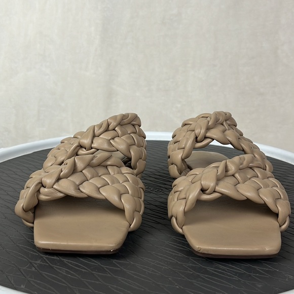 She and In slip on Braided Sandals Tan Womens size 38 - Picture 3 of 16